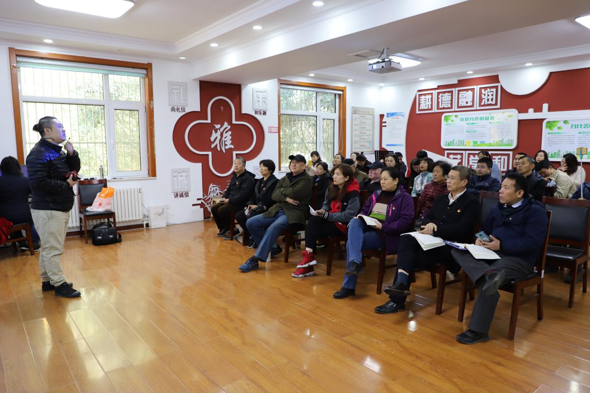 红色基因融入社区 文化力量润泽民心——学校党组织开展进社区讲党课与文化艺术交流活动纪实